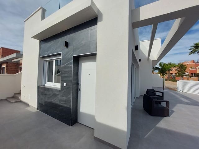 3 soverom Kjedet enebolig til salgs i Los Montesinos med svømmebasseng - € 295 000 (Ref: 8979333)