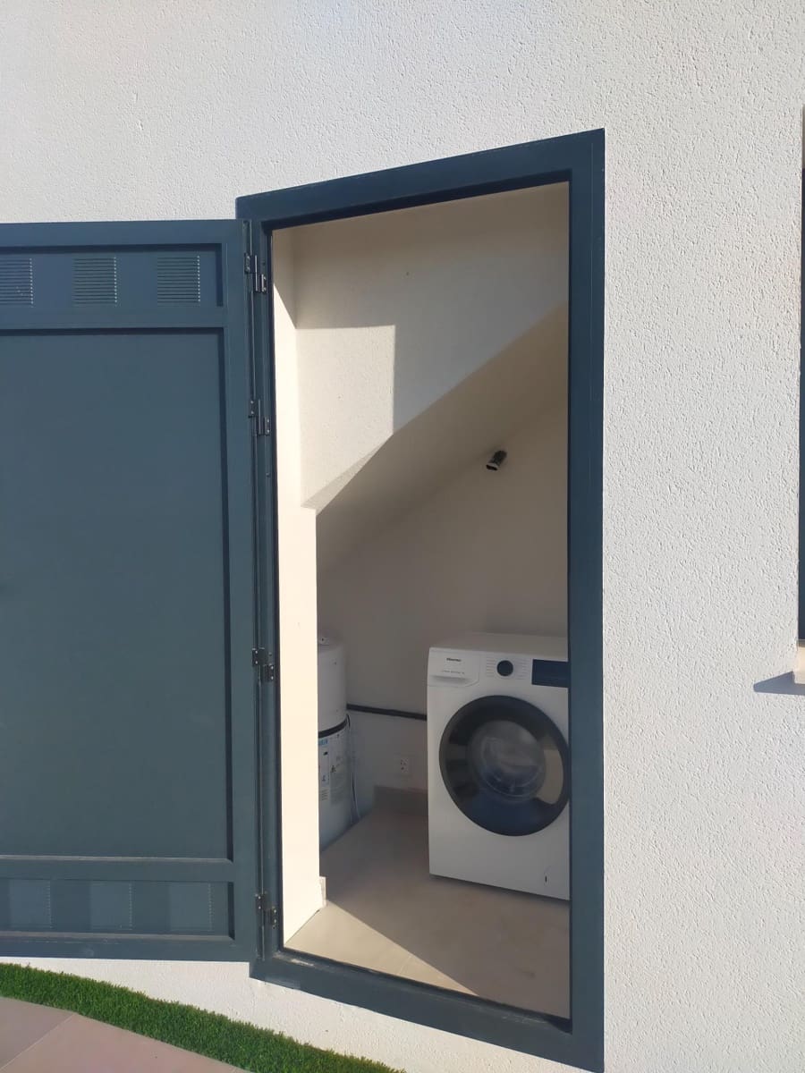 3 bedroom Villa for sale in Daya Nueva with pool - € 359,900 (Ref: 9057732)