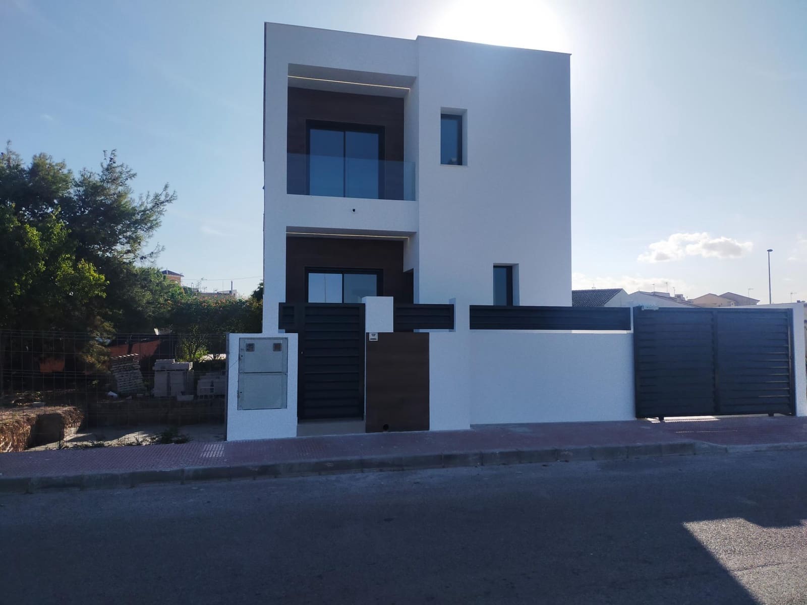 3 bedroom Villa for sale in Daya Nueva with pool - € 359,900 (Ref: 9057732)
