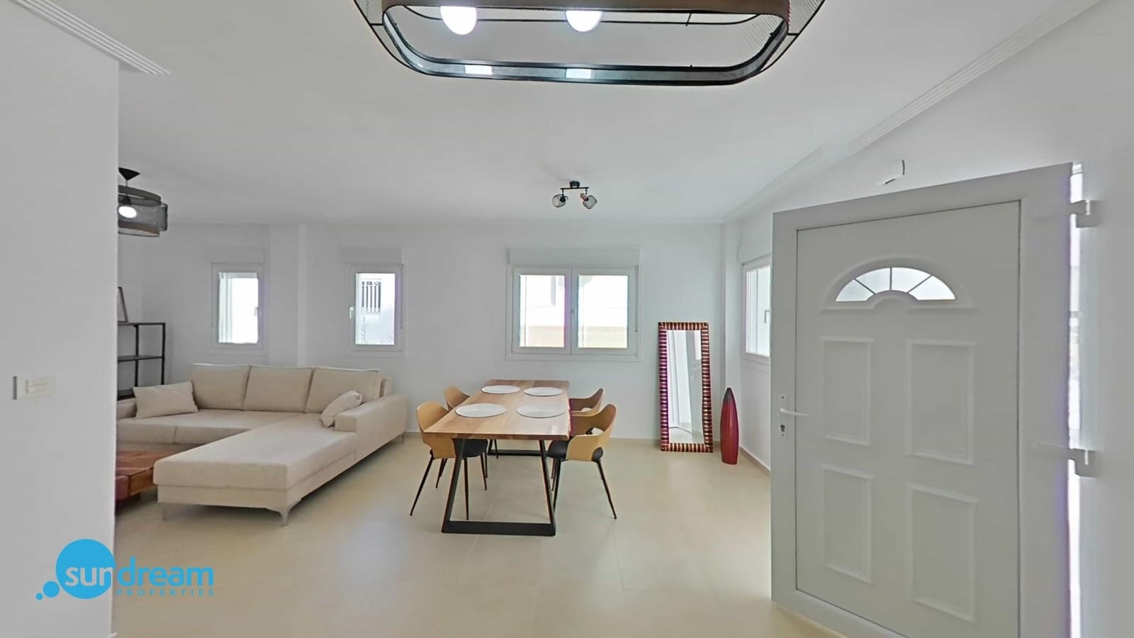 3 soverom Villa til salgs i La Marina med svømmebasseng - € 275 000 (Ref: 9161176)