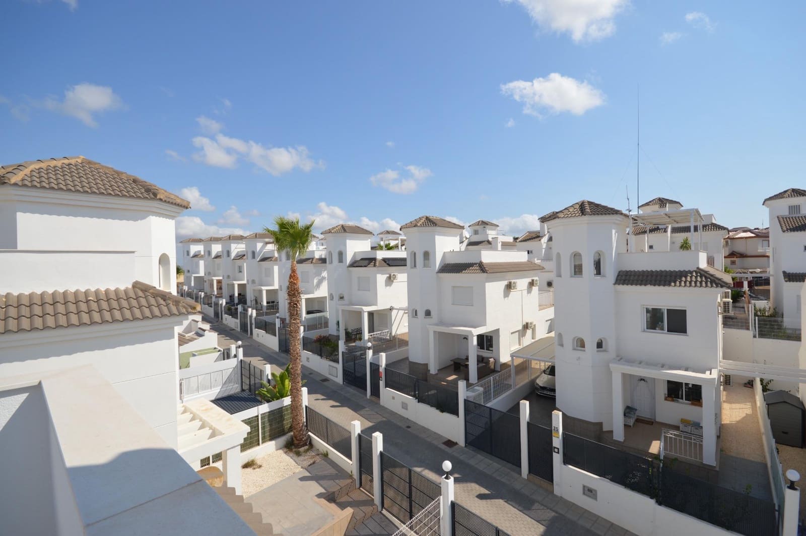 3 soverom Villa til salgs i La Marina med svømmebasseng - € 275 000 (Ref: 9161176)