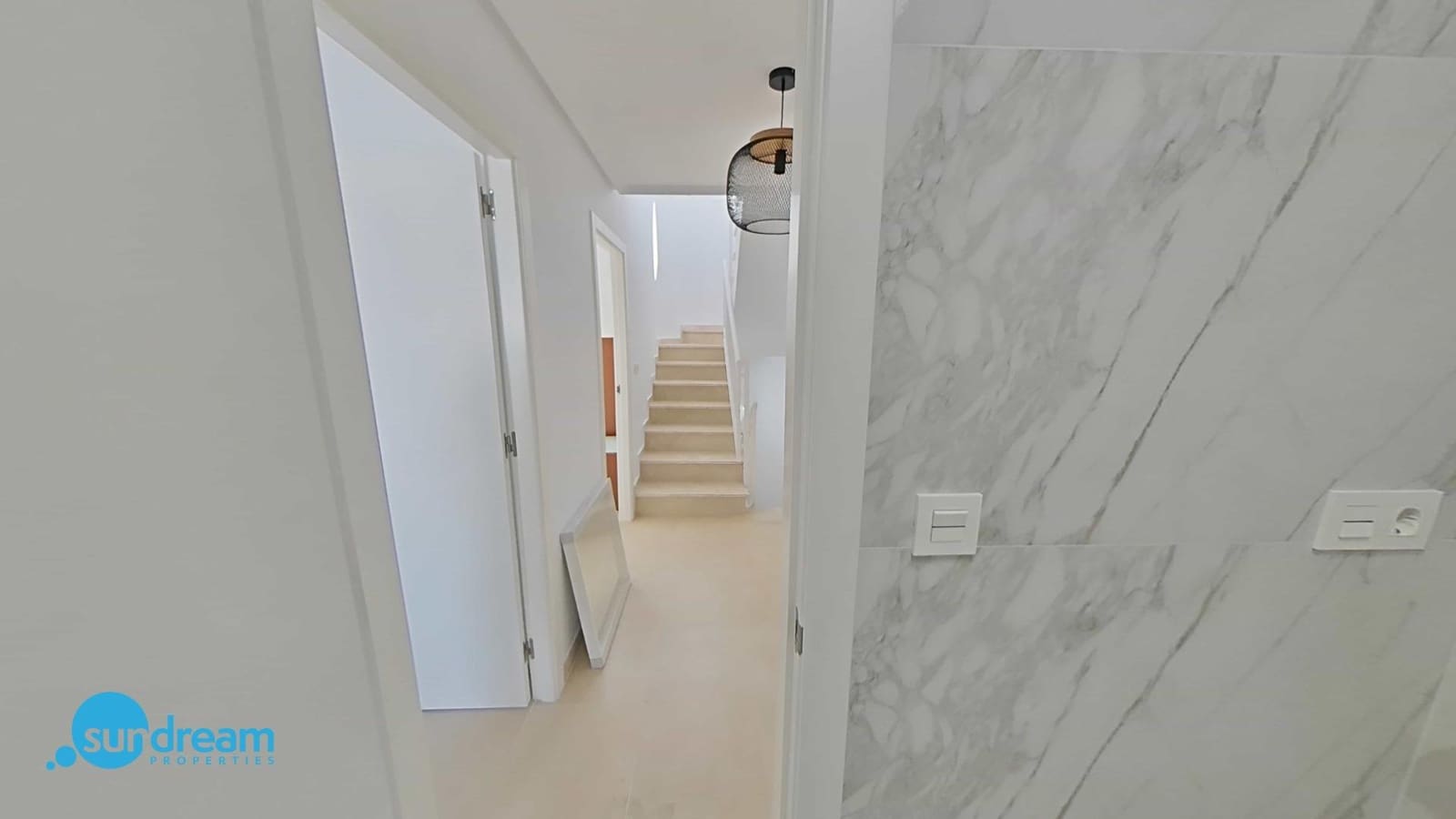 3 soverom Villa til salgs i La Marina med svømmebasseng - € 275 000 (Ref: 9161176)