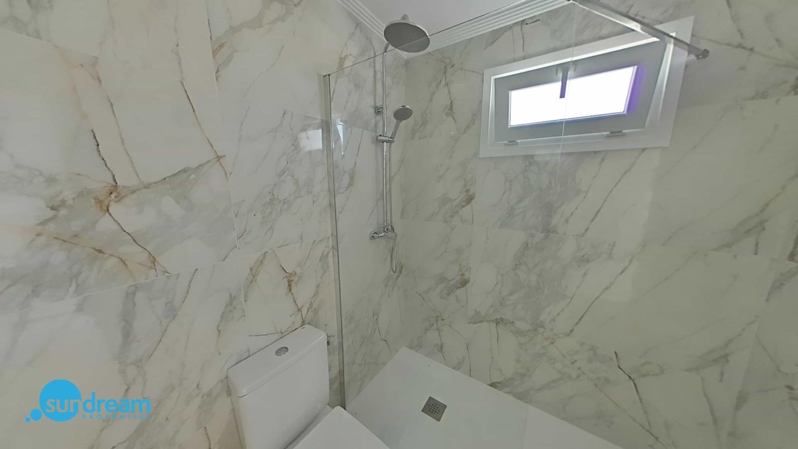 3 soverom Villa til salgs i La Marina med svømmebasseng - € 275 000 (Ref: 9161176)