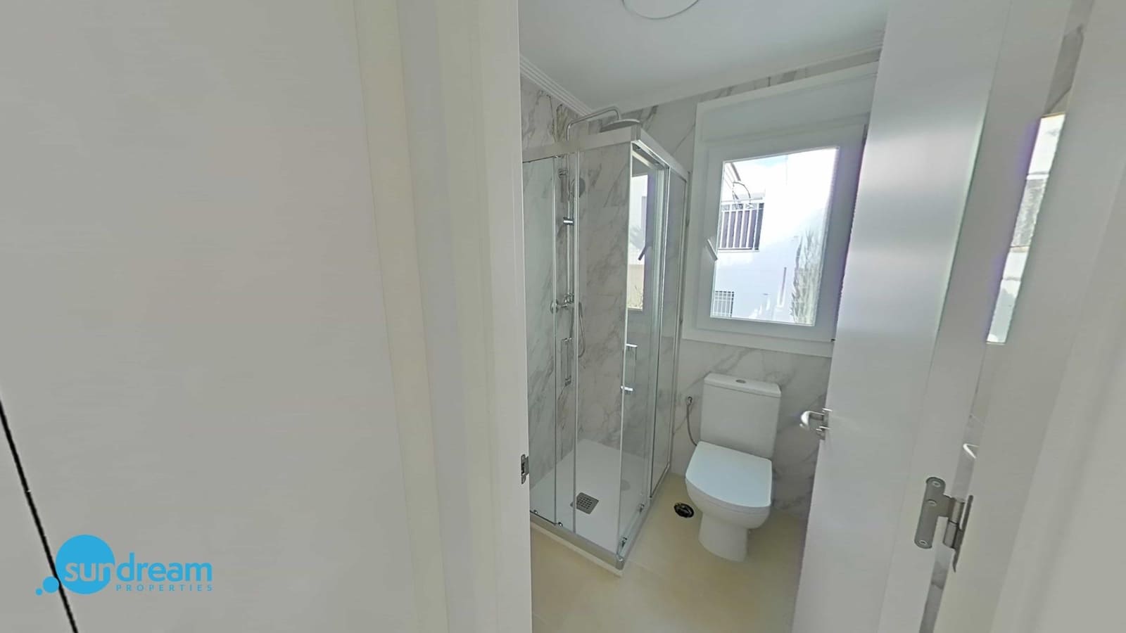 3 soverom Villa til salgs i La Marina med svømmebasseng - € 275 000 (Ref: 9161176)