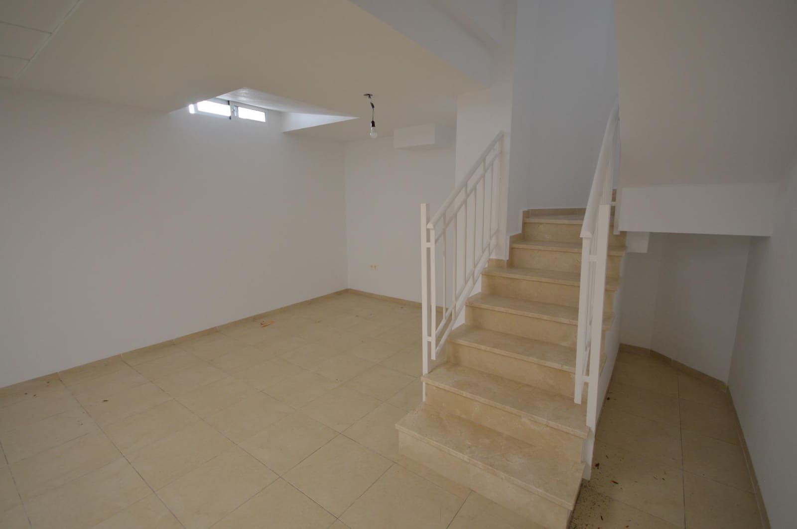 3 soverom Villa til salgs i La Marina med svømmebasseng - € 280 000 (Ref: 9161177)