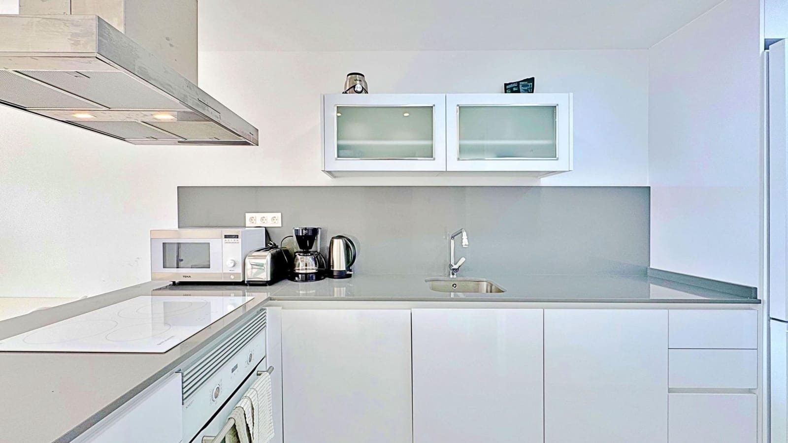 3 slaapkamer Rijtjeshuis te koop in La Siesta - € 326.000 (Ref: 9208458)