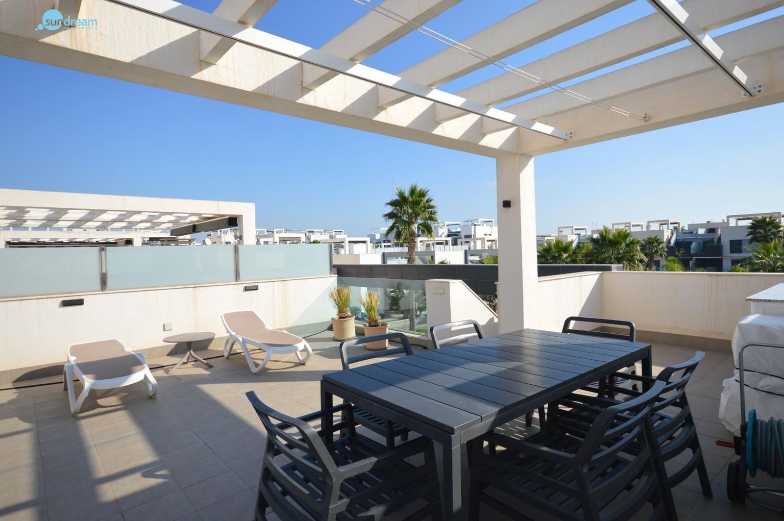 3 sovrum Takvåning till salu i El Raso med pool - 289 000 € (Ref: 9285352)