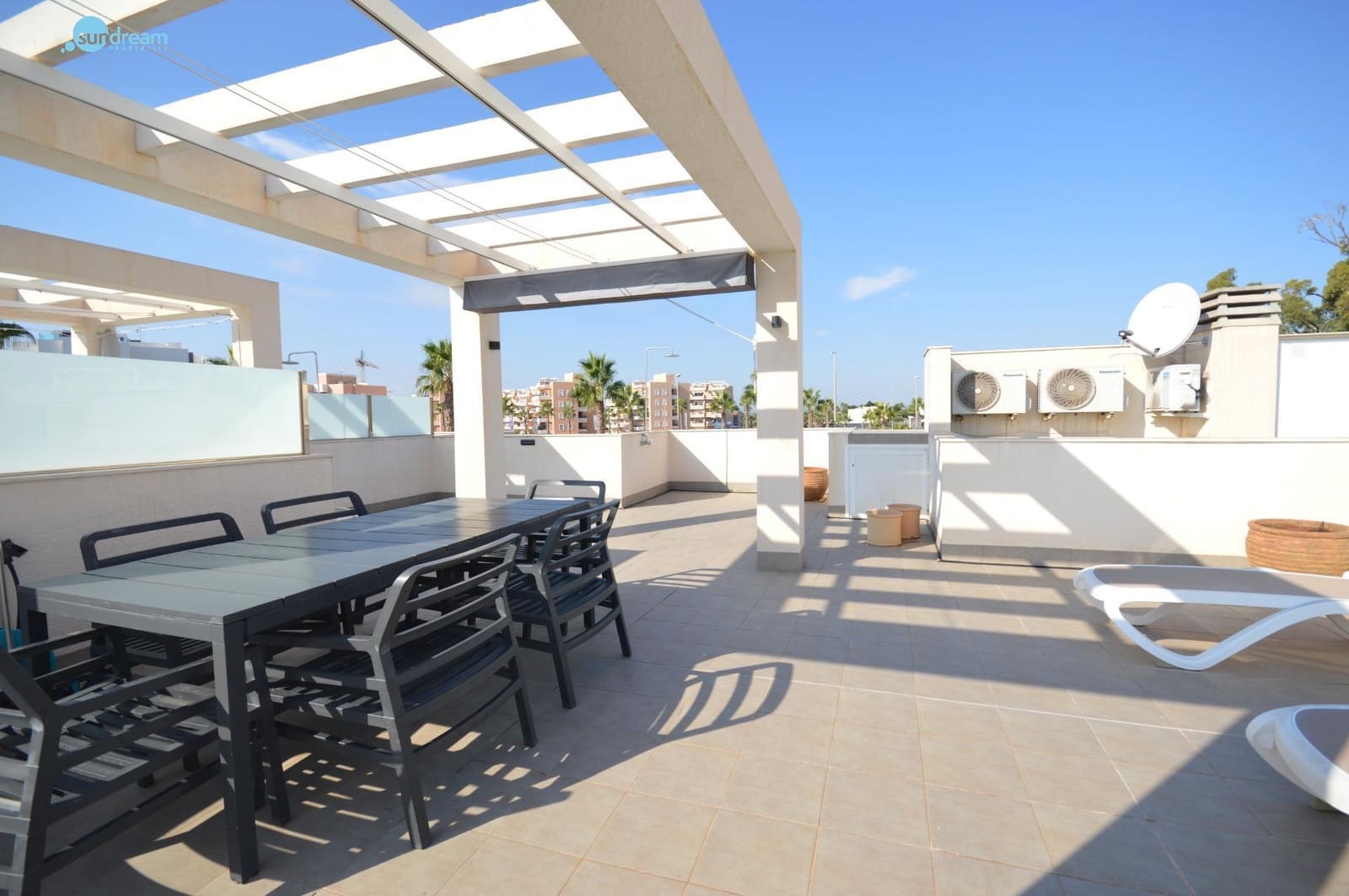 3 sovrum Takvåning till salu i El Raso med pool - 289 000 € (Ref: 9285352)