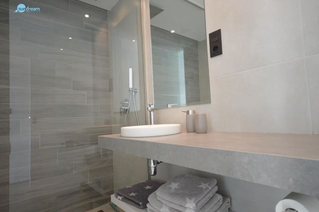 3 bedroom Penthouse for sale in El Raso, Guardamar del Segura with pool - € 289,000 (Ref: 9285352)