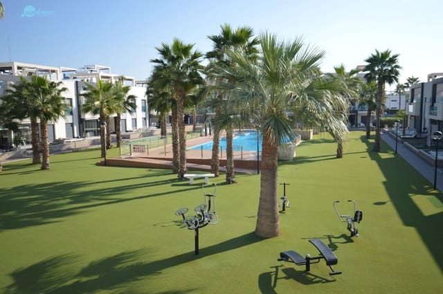 3 bedroom Penthouse for sale in El Raso, Guardamar del Segura with pool - € 289,000 (Ref: 9285352)