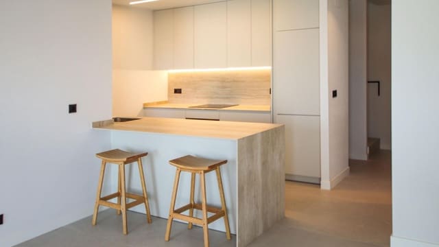Chalet de 4 habitaciones en Ciudad Quesada, Rojales en venta con piscina garaje - 814.500 € (Ref: 9353463)