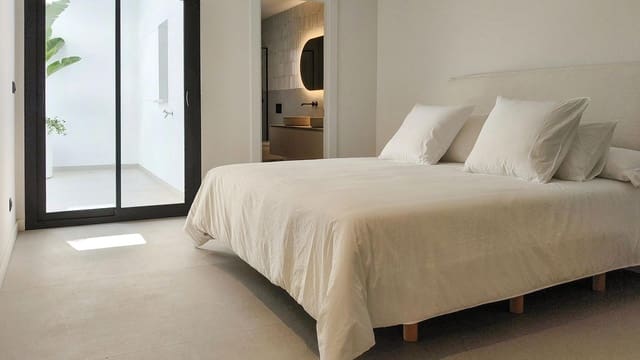 4 quarto Moradia para venda em Ciudad Quesada, Rojales com piscina garagem - 798 750 € (Ref: 9353464)