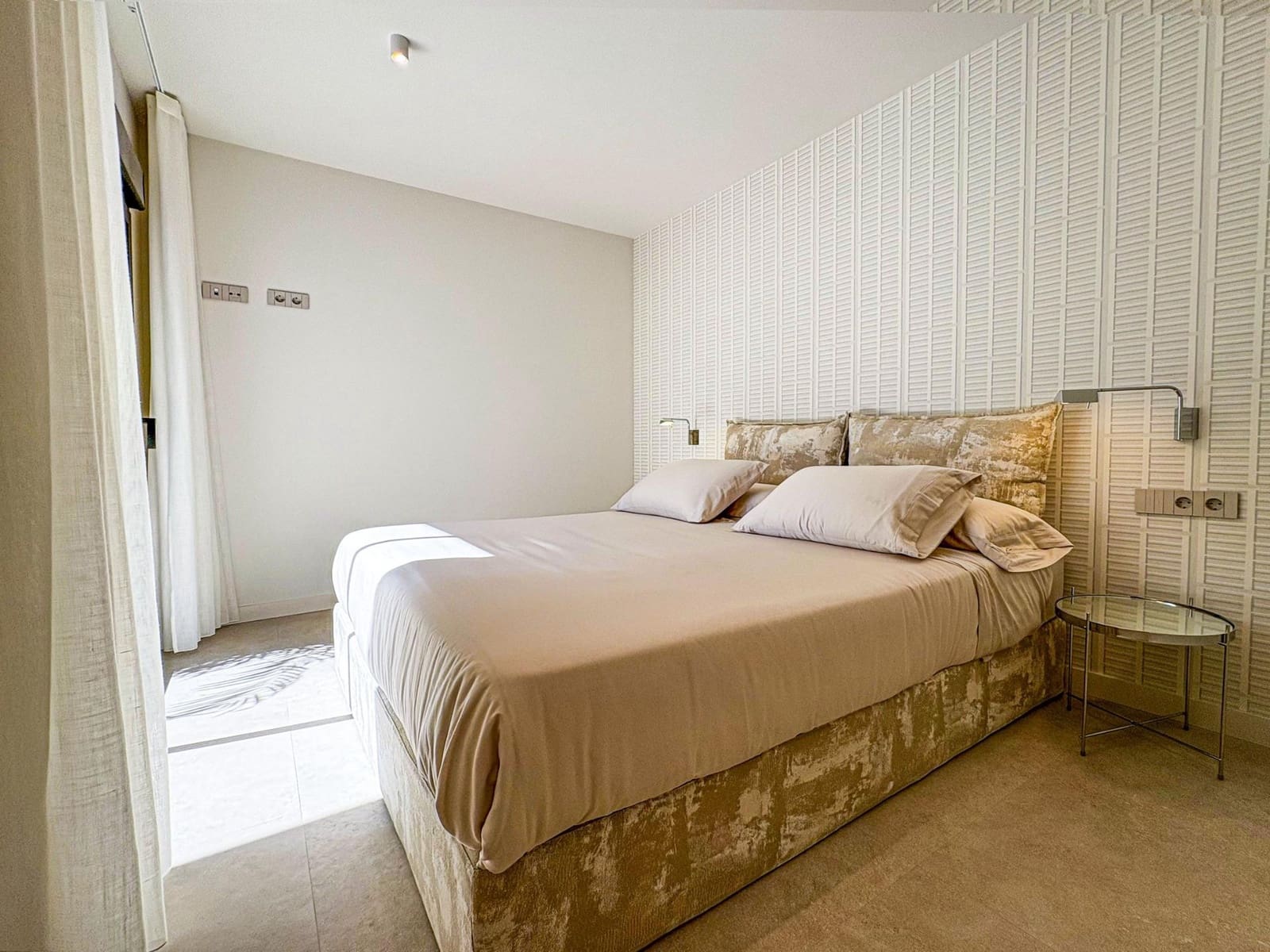 4 sypialnia Willa na sprzedaż w Ciudad Quesada z basenem garażem - 724 000 € (Ref: 9353465)