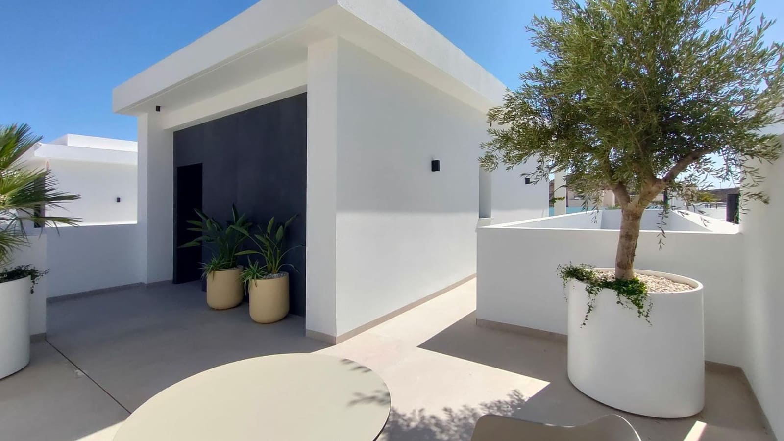 4 Zimmer Villa zu verkaufen in Ciudad Quesada mit Pool Garage - 810.750 € (Ref: 9353465)