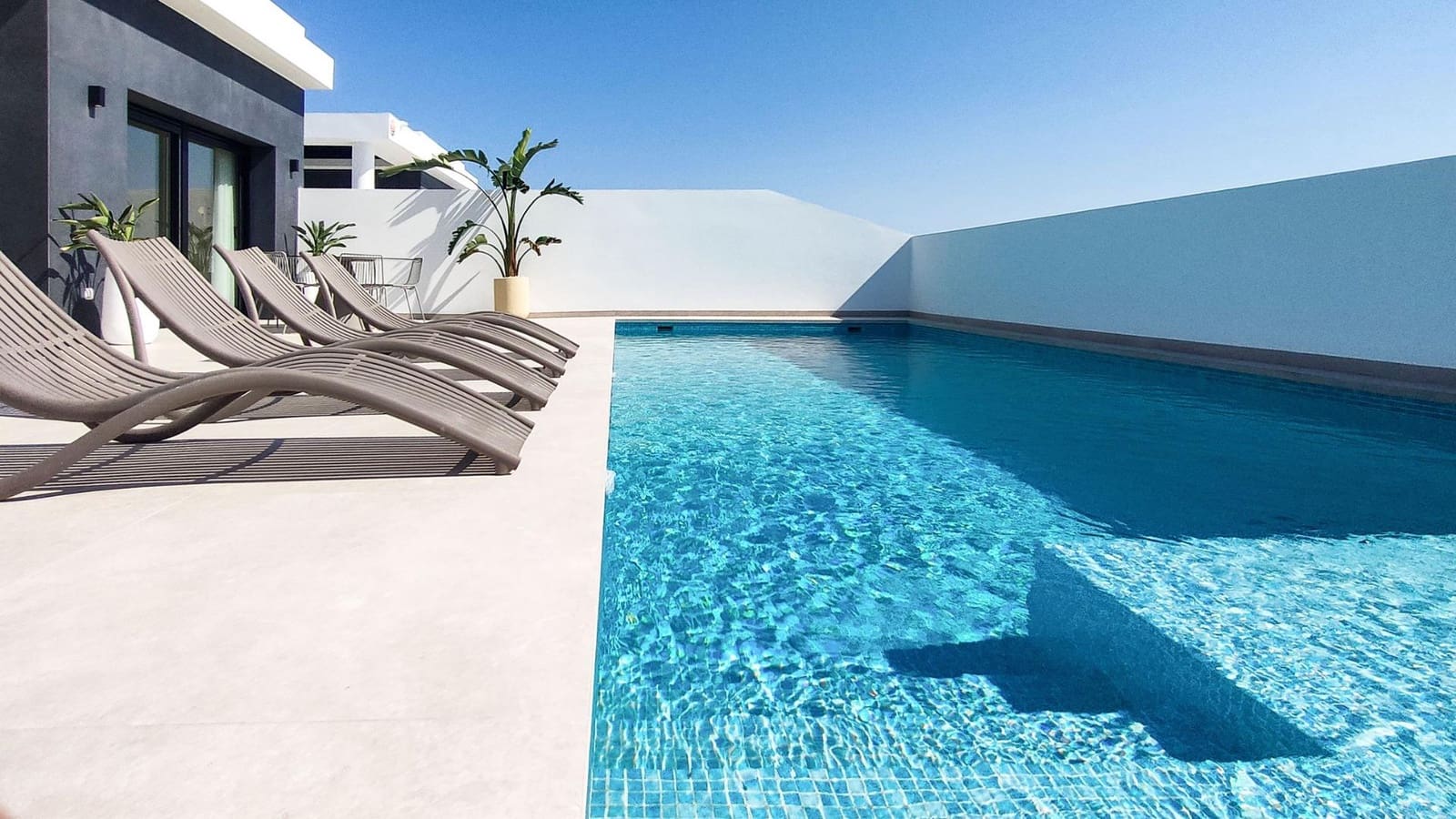 4 Zimmer Villa zu verkaufen in Ciudad Quesada mit Pool Garage - 810.750 € (Ref: 9353465)