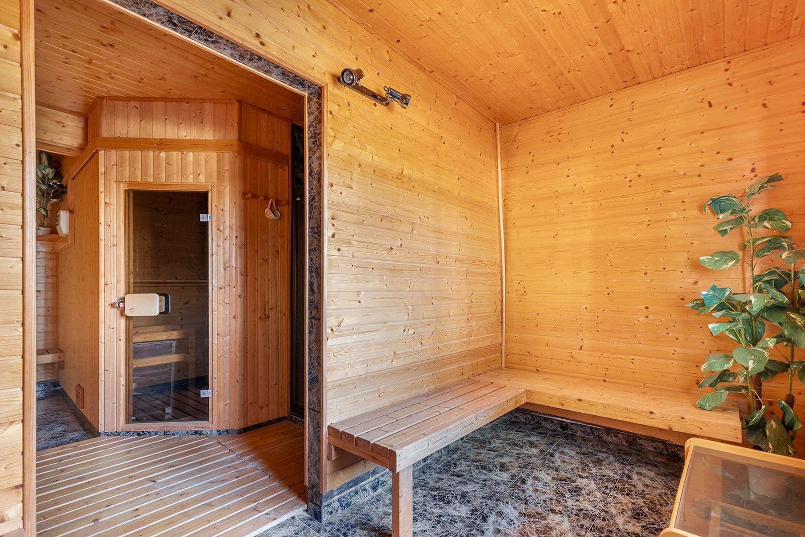 5 soverom Villa til salgs i Filipinas - € 670 000 (Ref: 9382708)