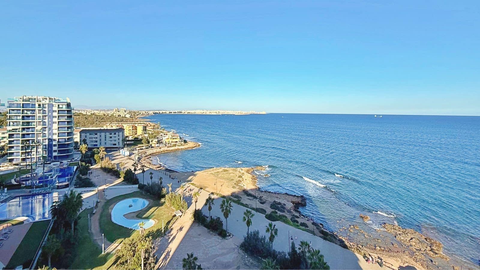 3 chambre Penthouse à vendre à Punta Prima - 765 000 € (Ref: 9424406)