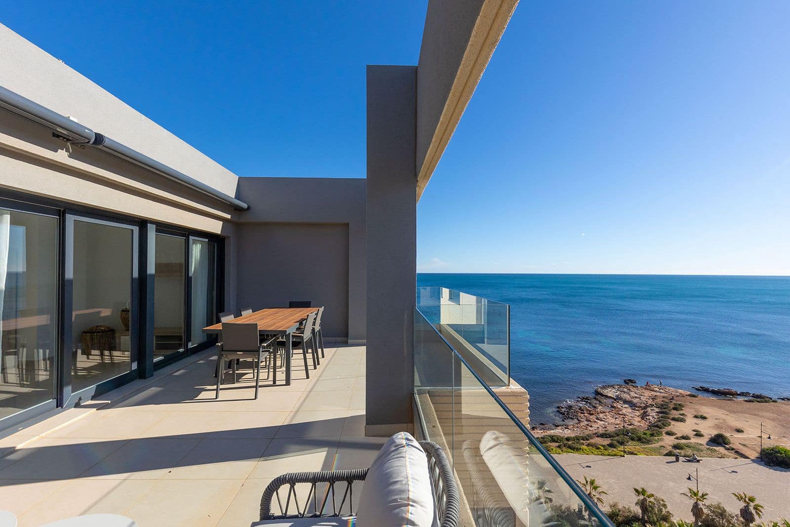 3 slaapkamer Penthouse te koop in Punta Prima - € 765.000 (Ref: 9424406)