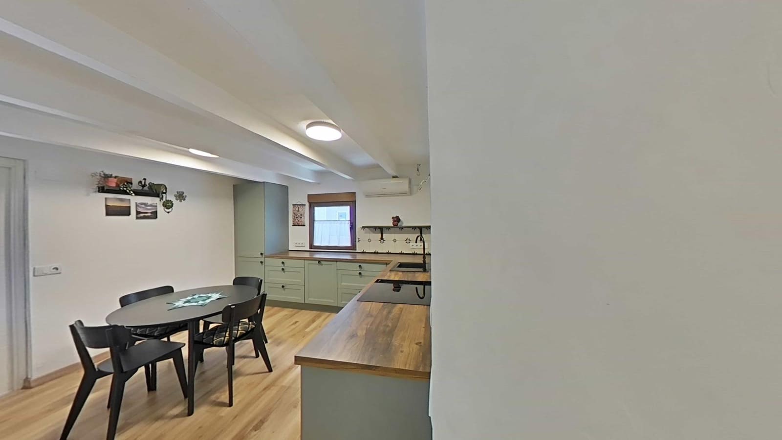 Casa de 3 habitaciones en Formentera del Segura en venta - 199.900 € (Ref: 9449570)