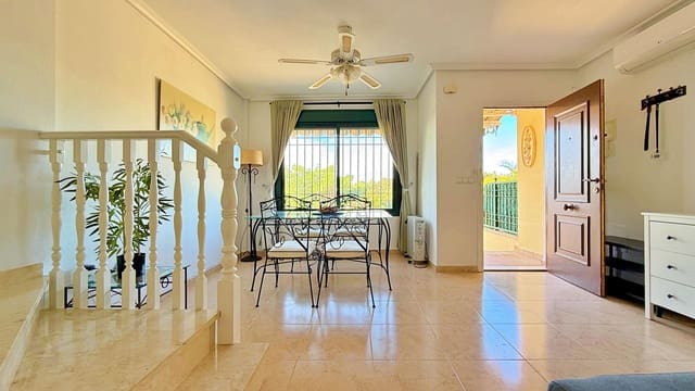 2 soveværelse Rækkehus til salg i Lomas de Campoamor - Las Ramblas, Orihuela - € 215.000 (Ref: 9502575)