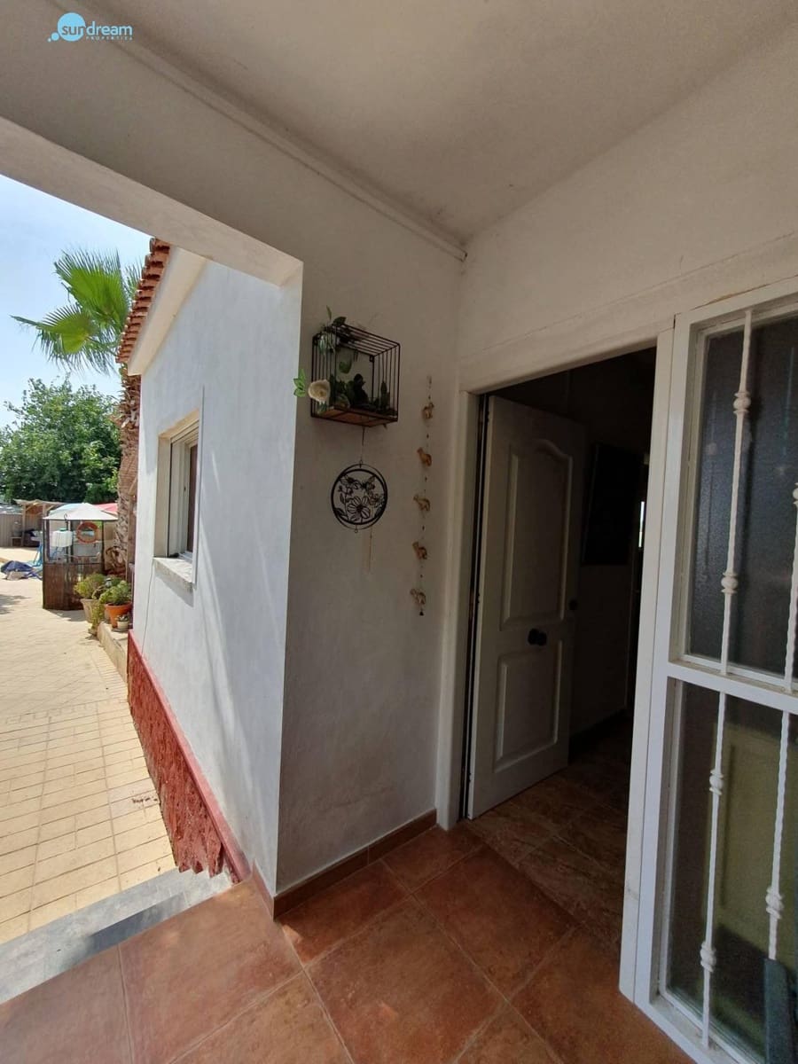 3 slaapkamer Villa te koop in Catral met zwembad - € 265.000 (Ref: 9502580)