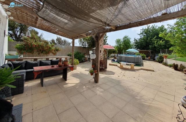 3 slaapkamer Villa te koop in Catral met zwembad - € 265.000 (Ref: 9502580)