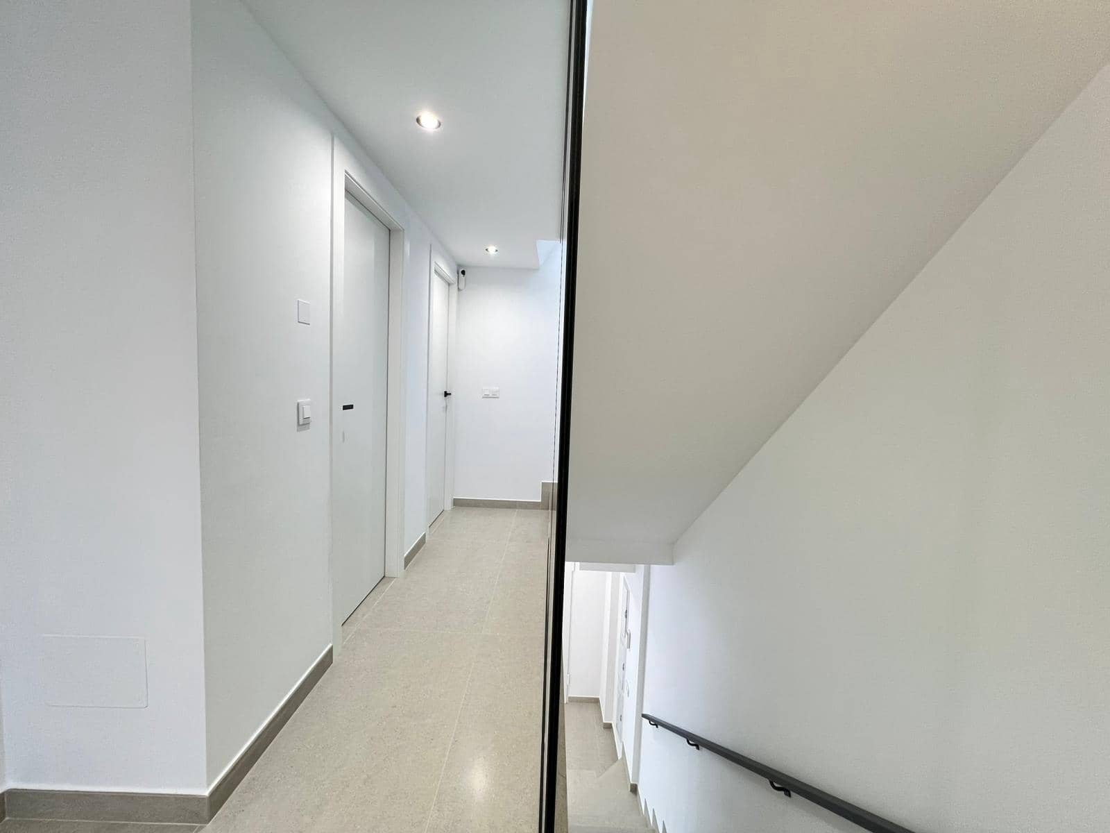3 bedroom Semi-detached Villa for sale in Benferri with pool garage - € 318,000 (Ref: 9556027)