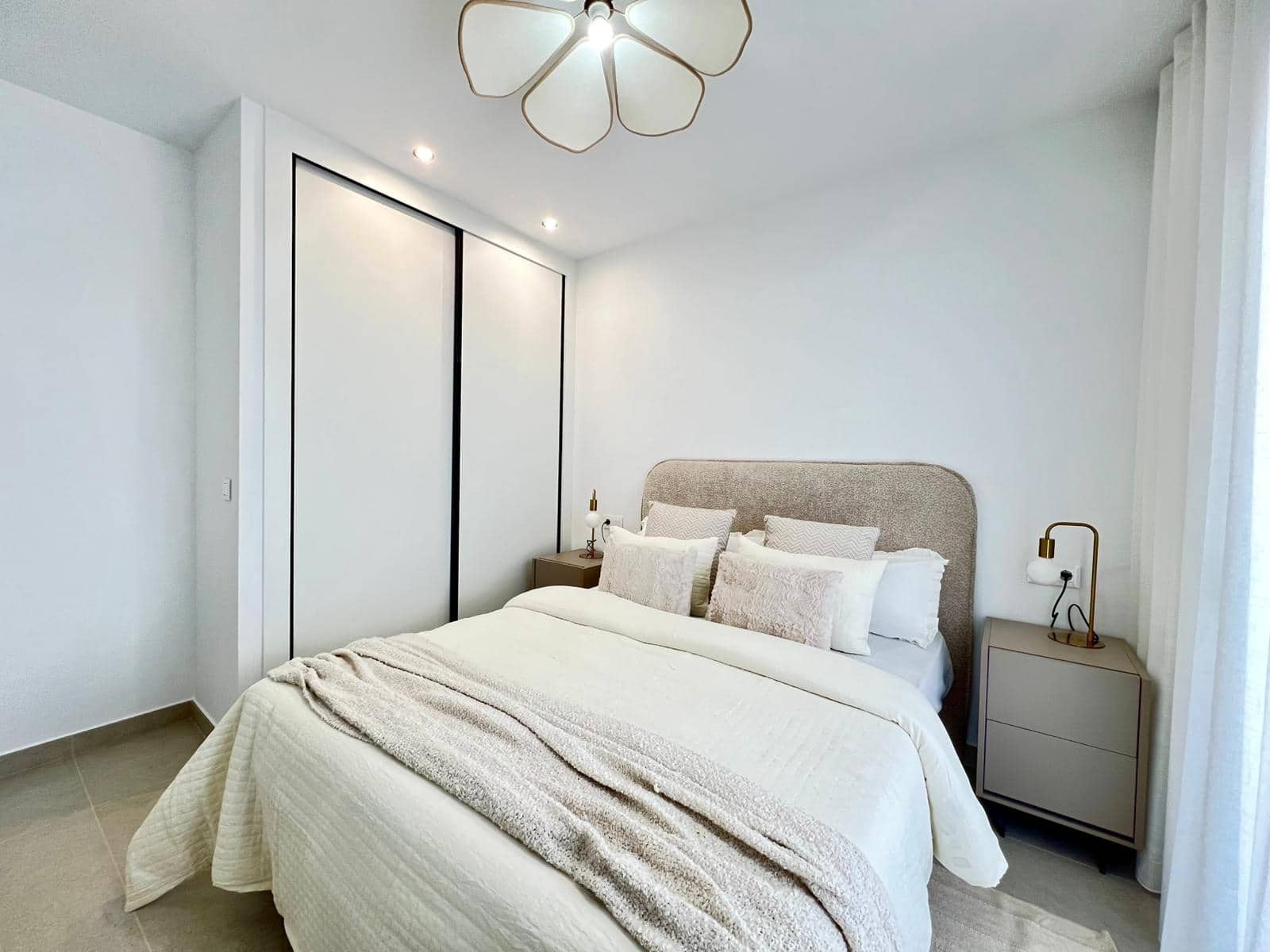 3 bedroom Semi-detached Villa for sale in Benferri with pool garage - € 318,000 (Ref: 9556027)