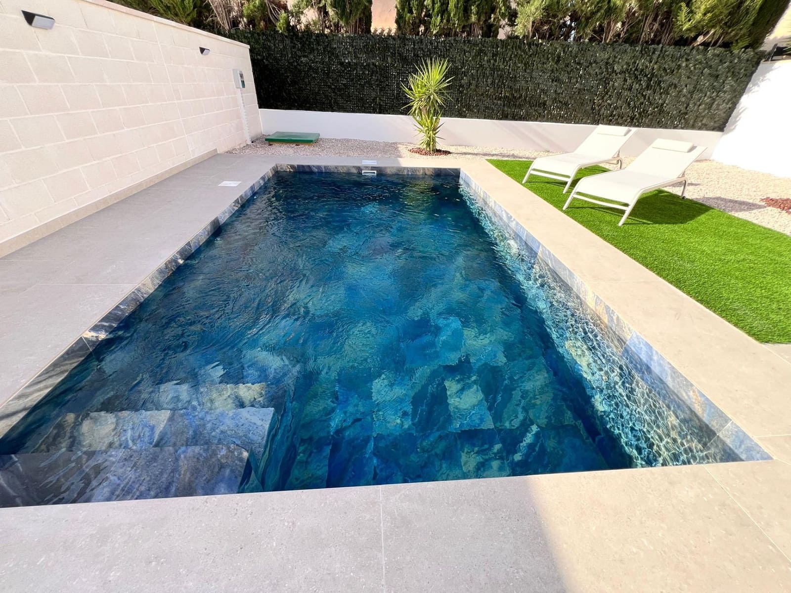 3 bedroom Semi-detached Villa for sale in Benferri with pool garage - € 318,000 (Ref: 9556027)