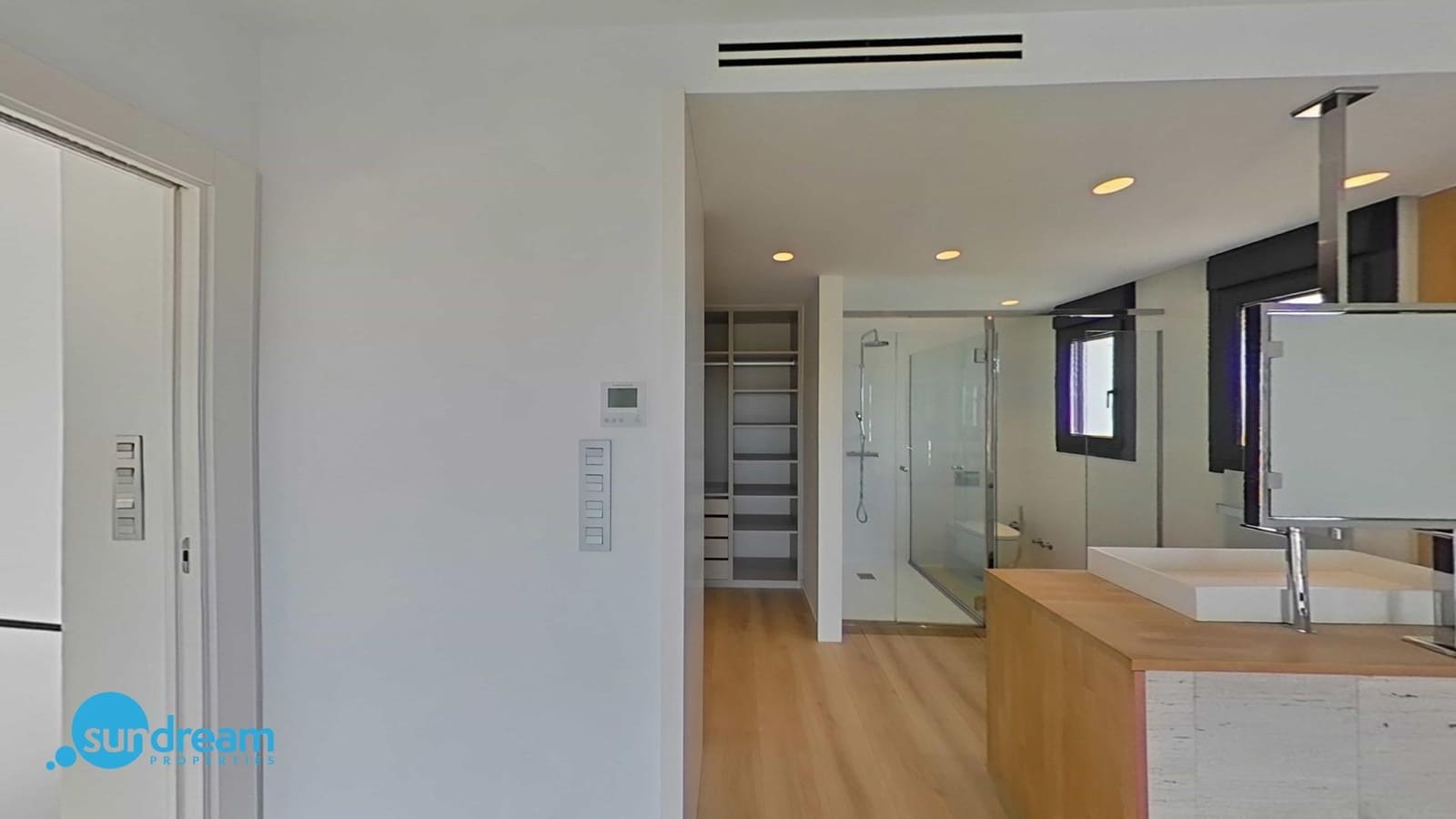 3 quarto Moradia para venda em Benimar com piscina - 495 000 € (Ref: 9574776)