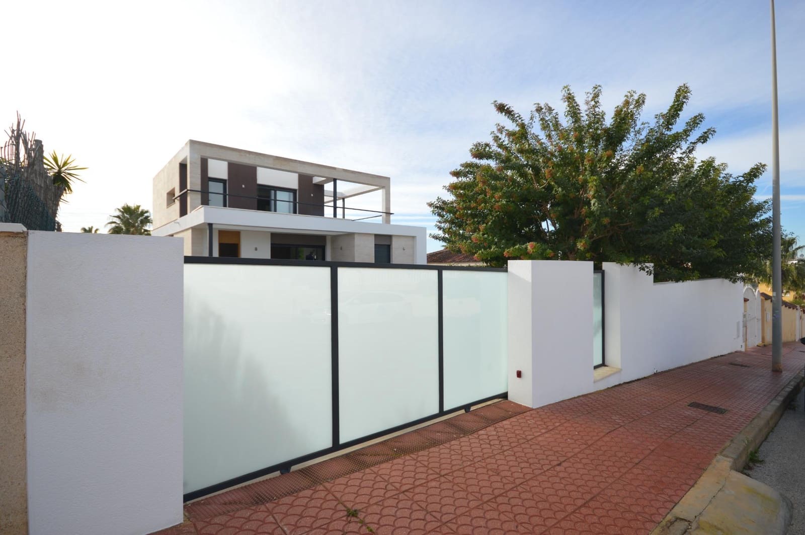 3 quarto Moradia para venda em Benimar com piscina - 495 000 € (Ref: 9574776)