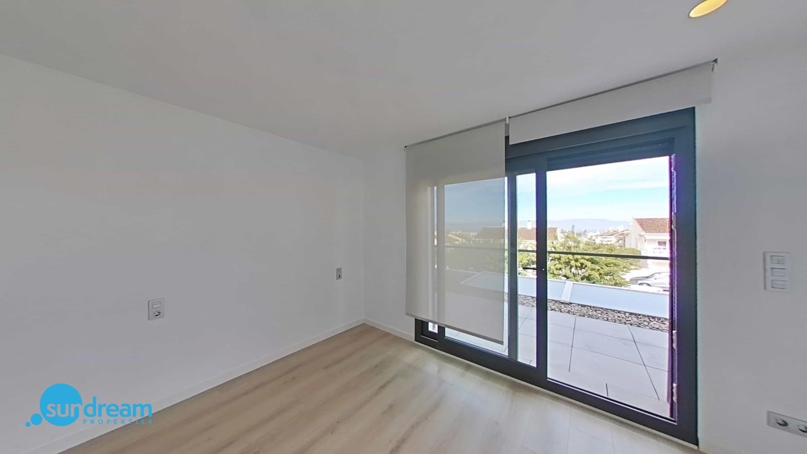 3 bedroom Villa for sale in Benimar with pool - € 495,000 (Ref: 9574776)