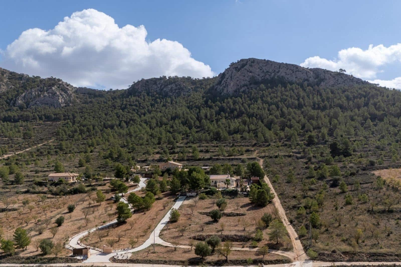 Chalet de 4 habitaciones en La Zarza en venta con piscina - 385.000 € (Ref: 9634491)