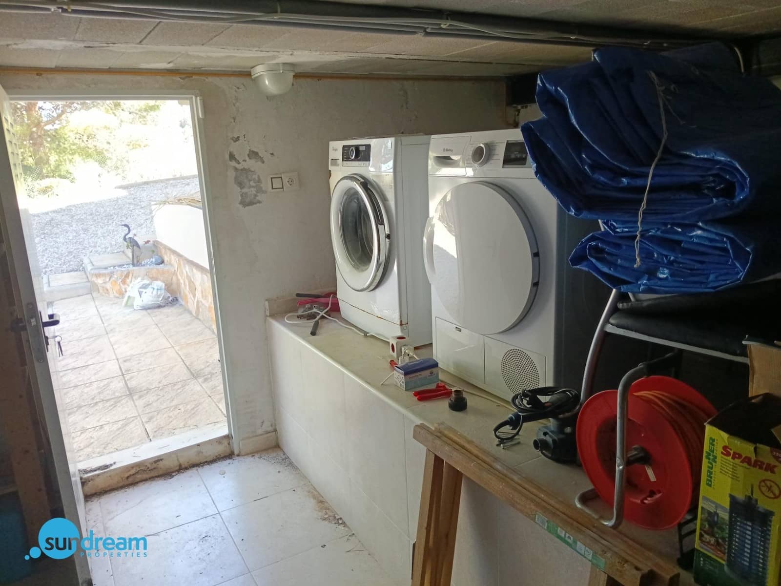 Chalet de 4 habitaciones en La Zarza en venta con piscina - 385.000 € (Ref: 9634491)