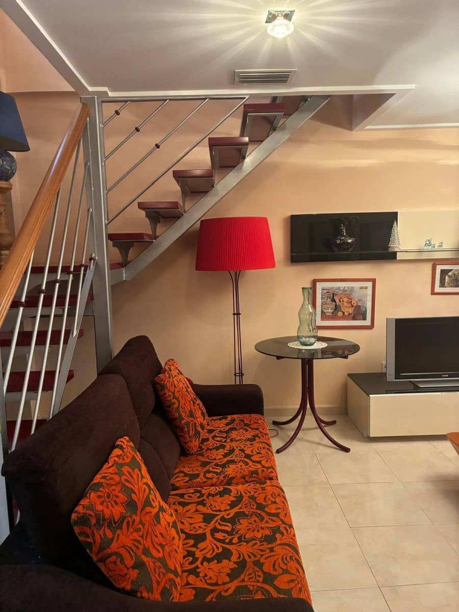 3 makuuhuone Rivitalo myytävänä paikassa Algorfa mukana 
autotalli - 295 000 € (Ref: 9679978)