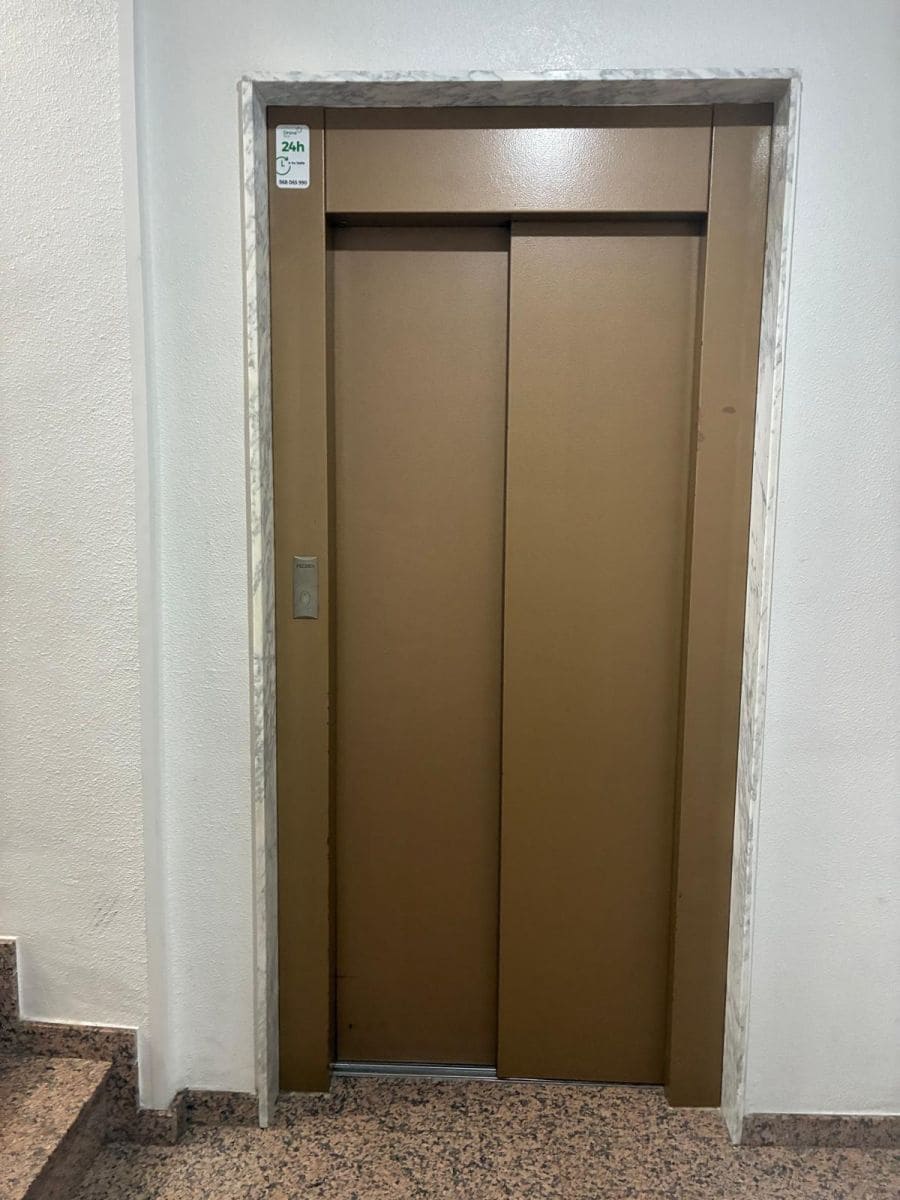 2 makuuhuone Huoneisto myytävänä paikassa Torrevieja - 169 000 € (Ref: 9695492)