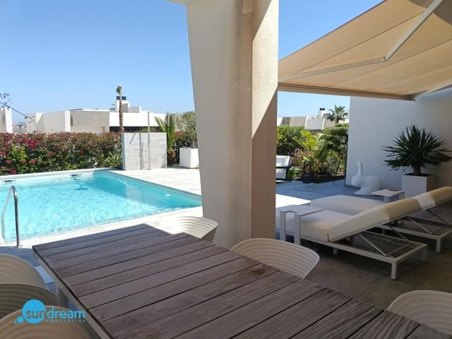 2 soveværelse Villa til salg i Algorfa med swimmingpool - € 540.000 (Ref: 9720133)
