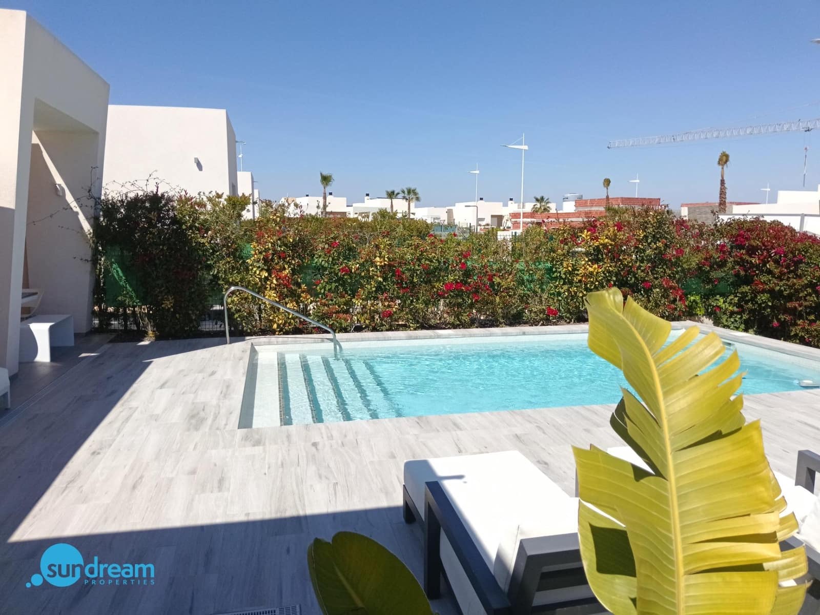 Chalet de 2 habitaciones en Algorfa en venta con piscina - 540.000 € (Ref: 9720133)