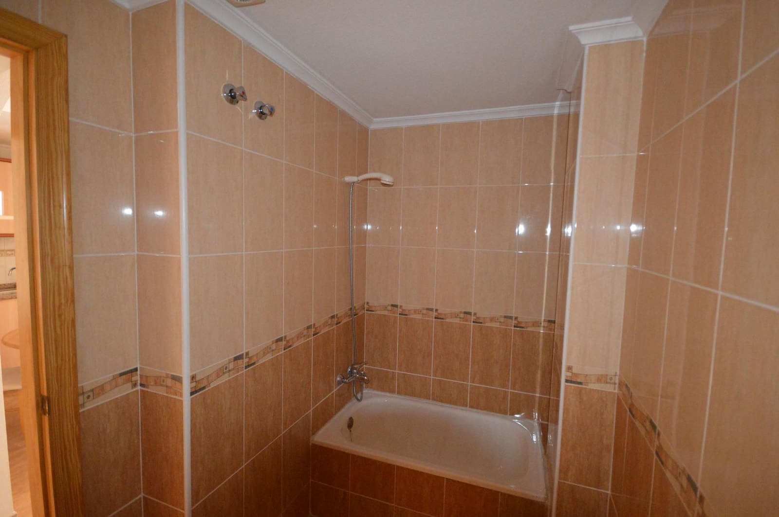 Bungalow de 2 habitaciones en Los Palacios en venta - 95.800 € (Ref: 9738955)