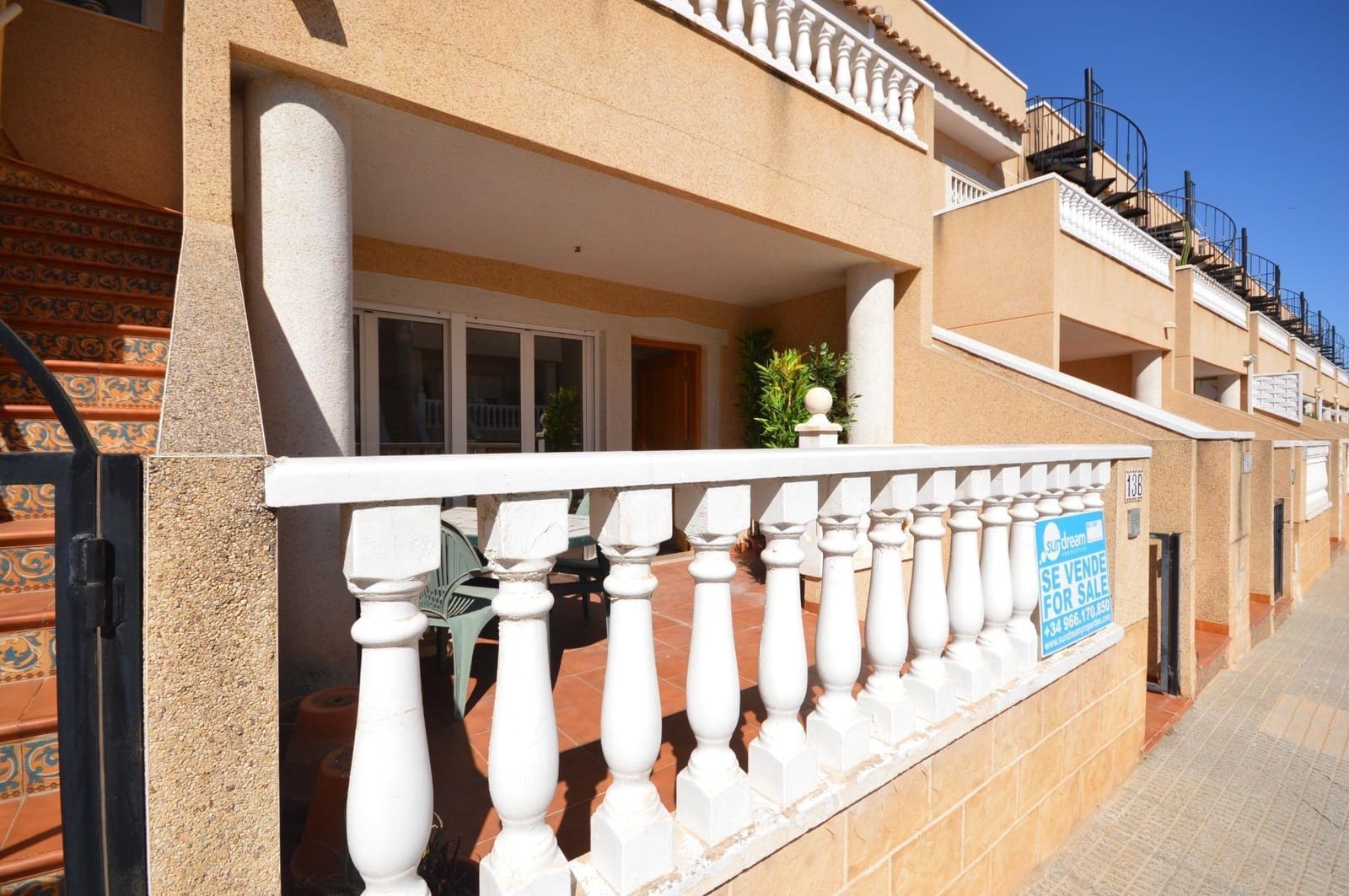 Bungalow de 2 habitaciones en Los Palacios en venta - 95.800 € (Ref: 9738955)