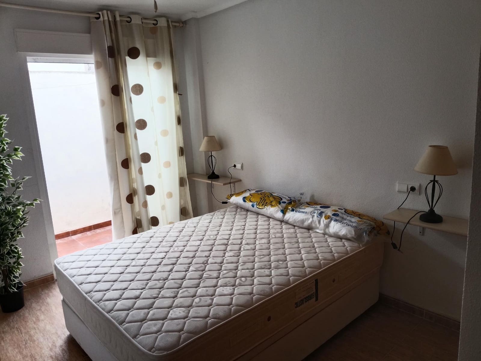 Bungalow de 2 habitaciones en Los Palacios en venta - 95.800 € (Ref: 9738955)