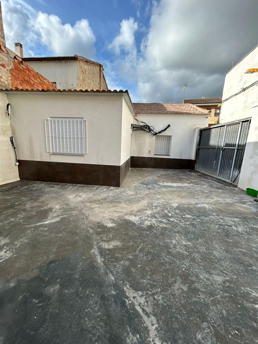 2 makuuhuone Huvila myytävänä paikassa Hurchillo - 169 000 € (Ref: 9738956)