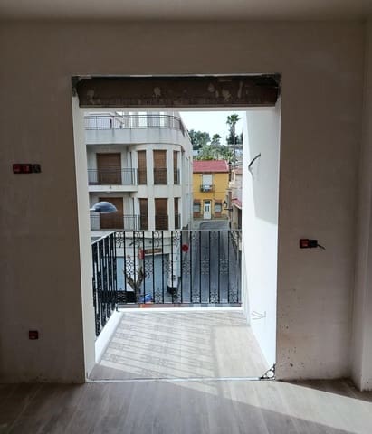 Apartamento de 2 habitaciones en Bigastro en venta - 176.000 € (Ref: 9755875)