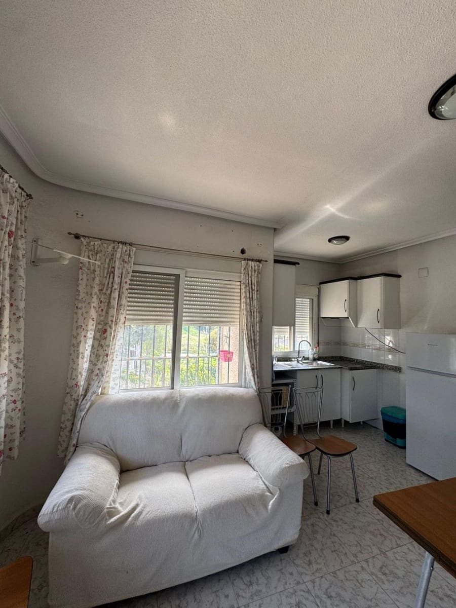 1 chambre Finca/Maison de Campagne à vendre à Orihuela avec garage - 139 000 € (Ref: 9788540)