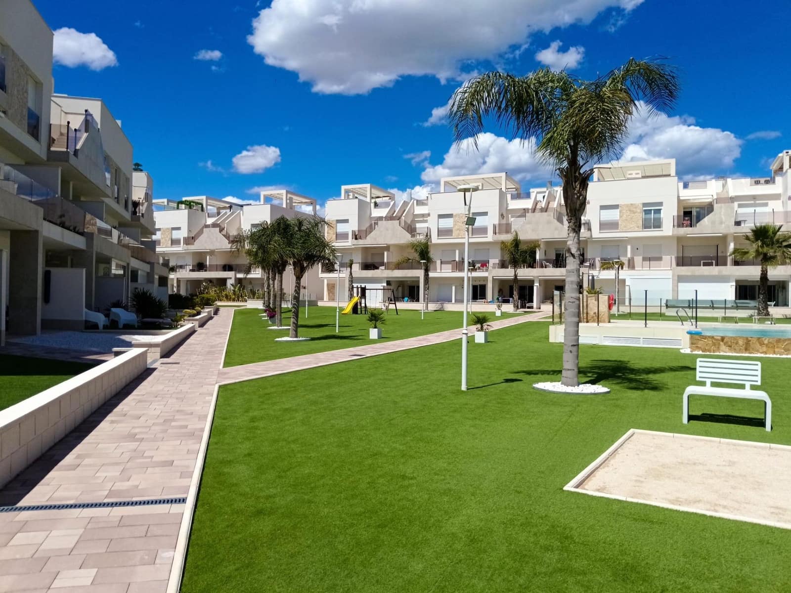 2 quarto Penthouse para venda em El Raso com piscina garagem - 449 000 € (Ref: 9836507)