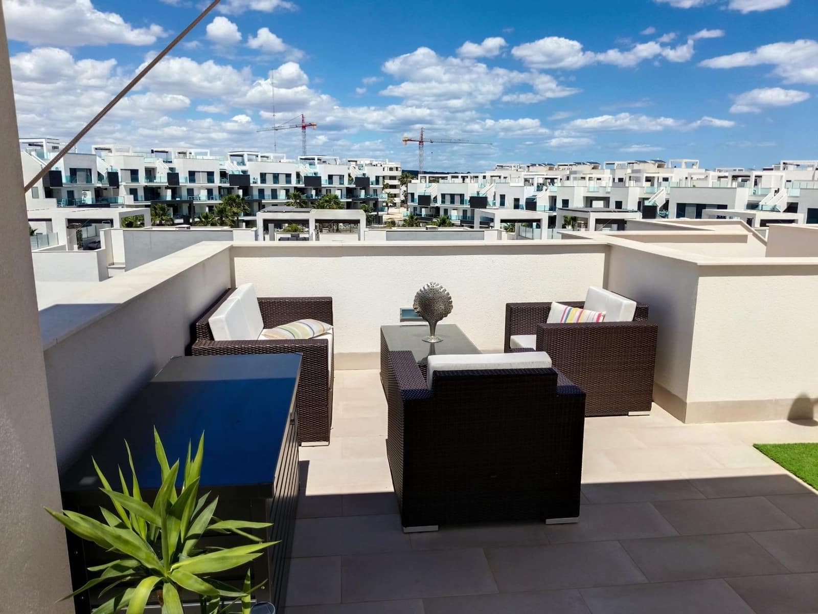 2 quarto Penthouse para venda em El Raso com piscina garagem - 449 000 € (Ref: 9836507)