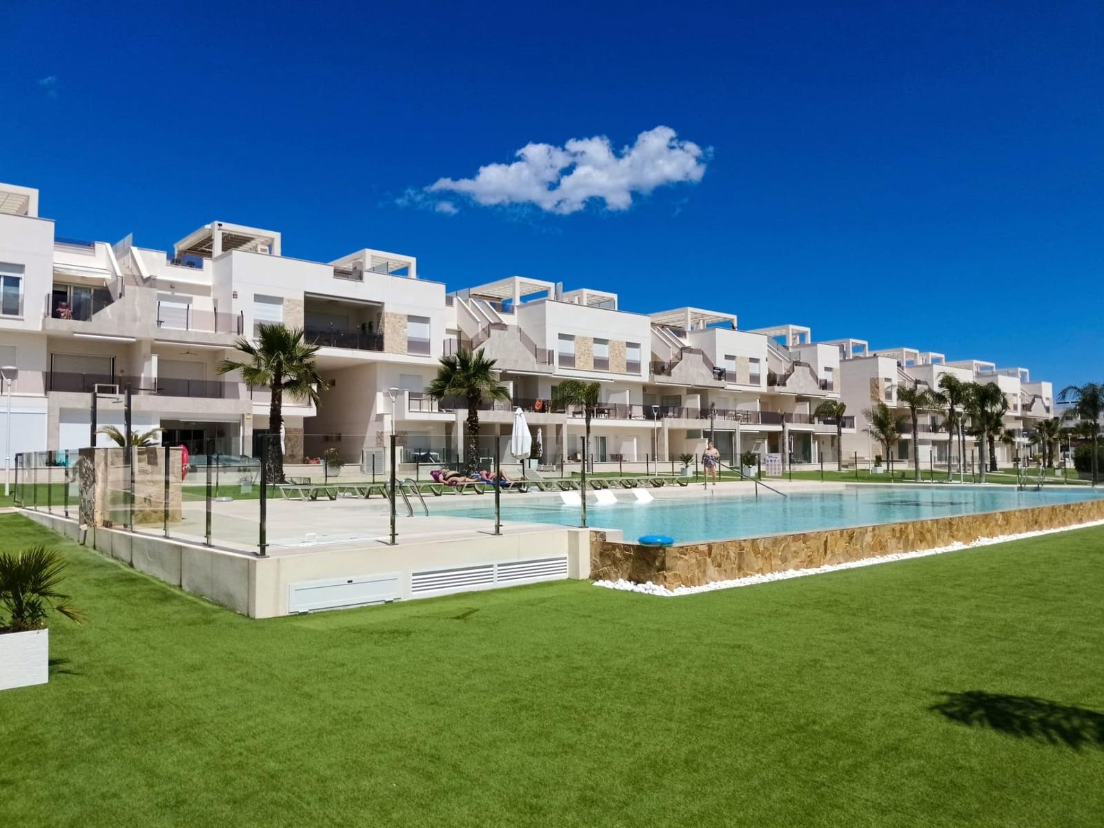 2 quarto Penthouse para venda em El Raso com piscina garagem - 449 000 € (Ref: 9836507)