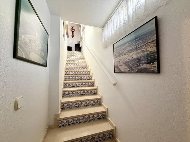 4 slaapkamer Villa te koop in Doña Pepa, Rojales met garage - € 580.000 (Ref: 9860260)