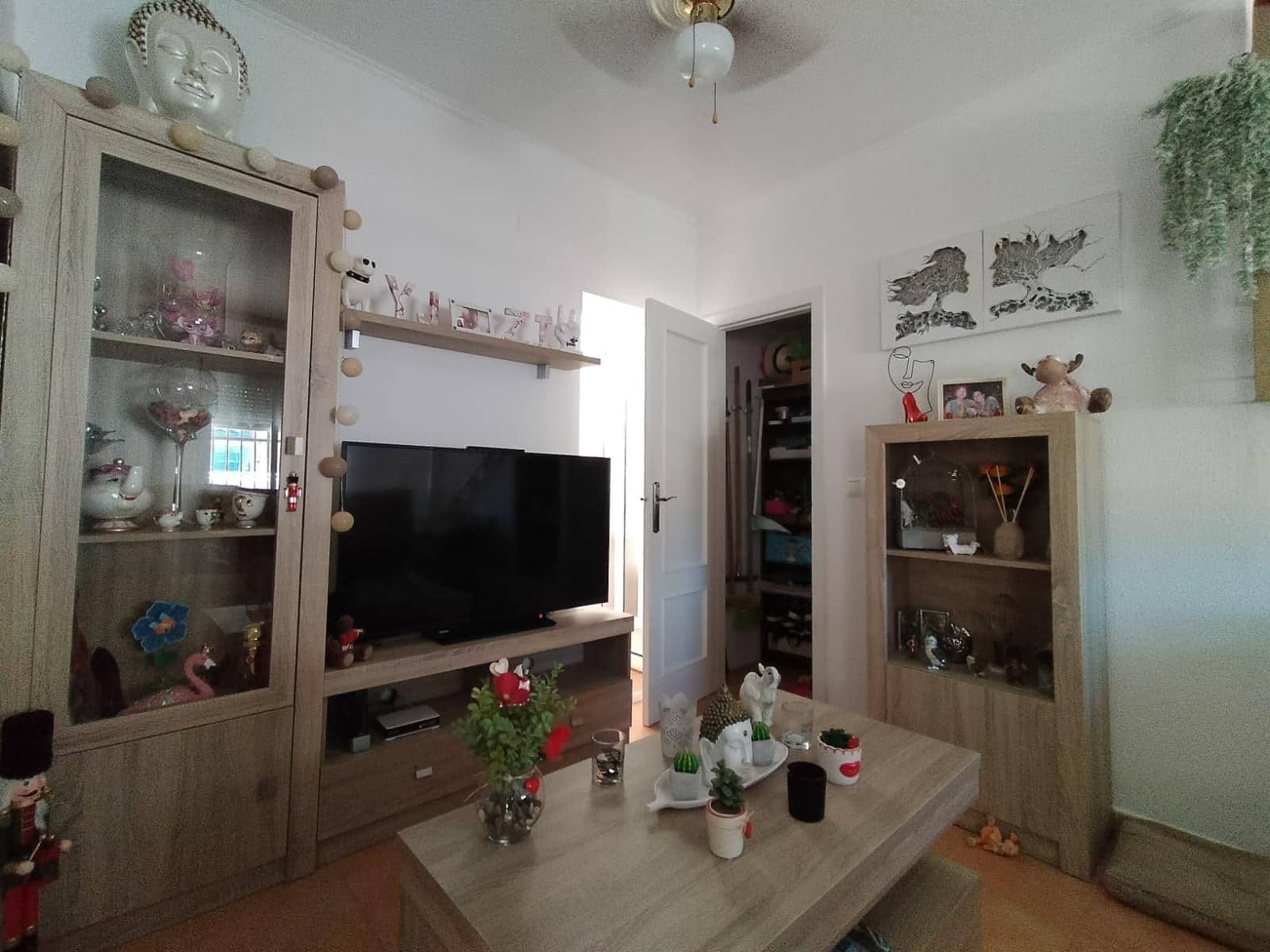 2 bedroom Villa for sale in Algorfa with pool - € 215,000 (Ref: 9868726)