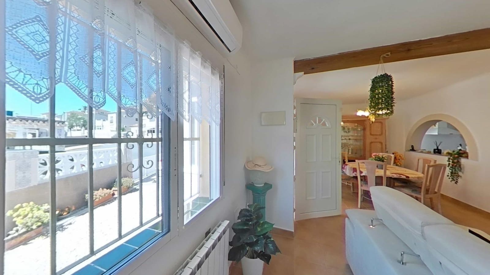 2 bedroom Villa for sale in Algorfa with pool - € 215,000 (Ref: 9868726)